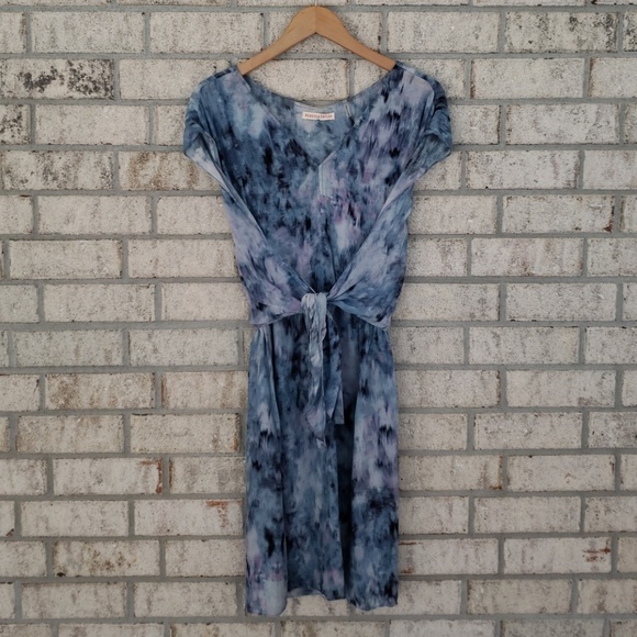 Rebecca Taylor Dresses & Skirts - Rebecca Taylor Silk Watercolor Tie Front Dress